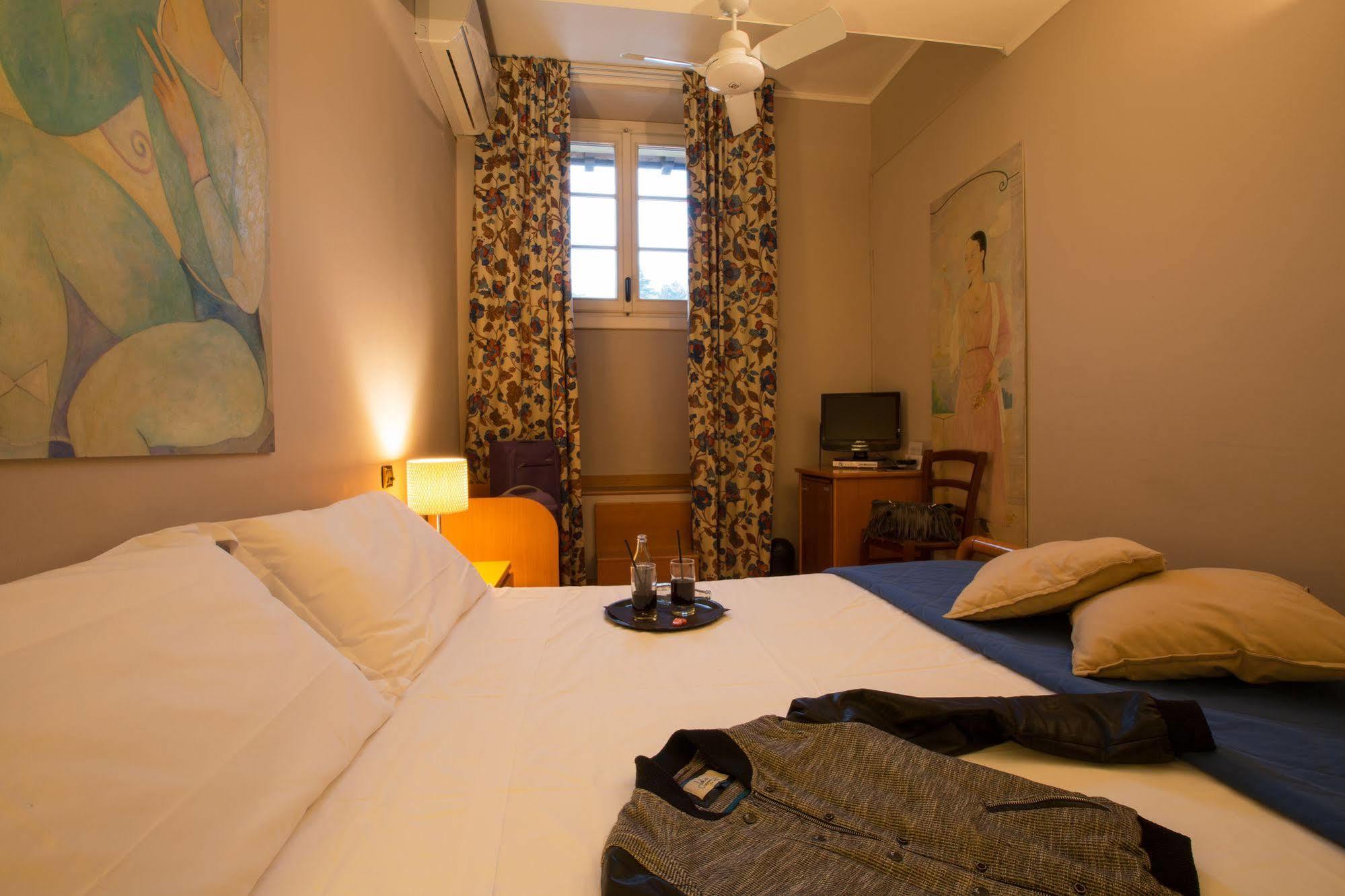 Albergo Giardino チェルノッビオ エクステリア 写真