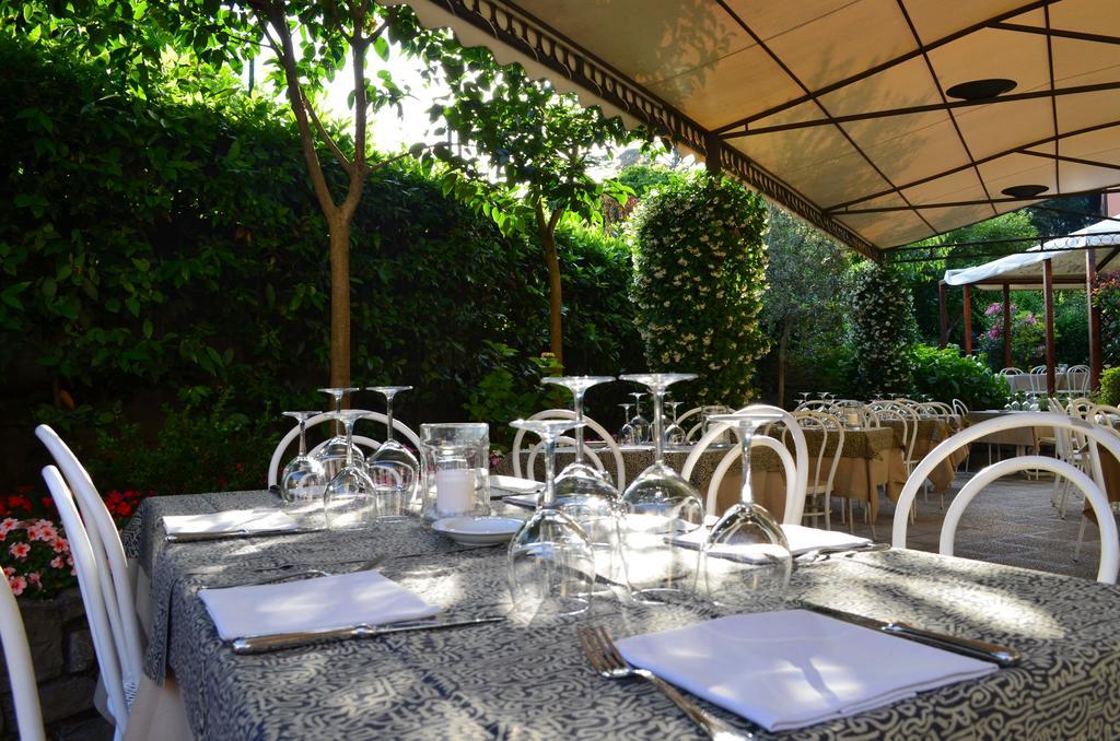 Albergo Giardino チェルノッビオ エクステリア 写真
