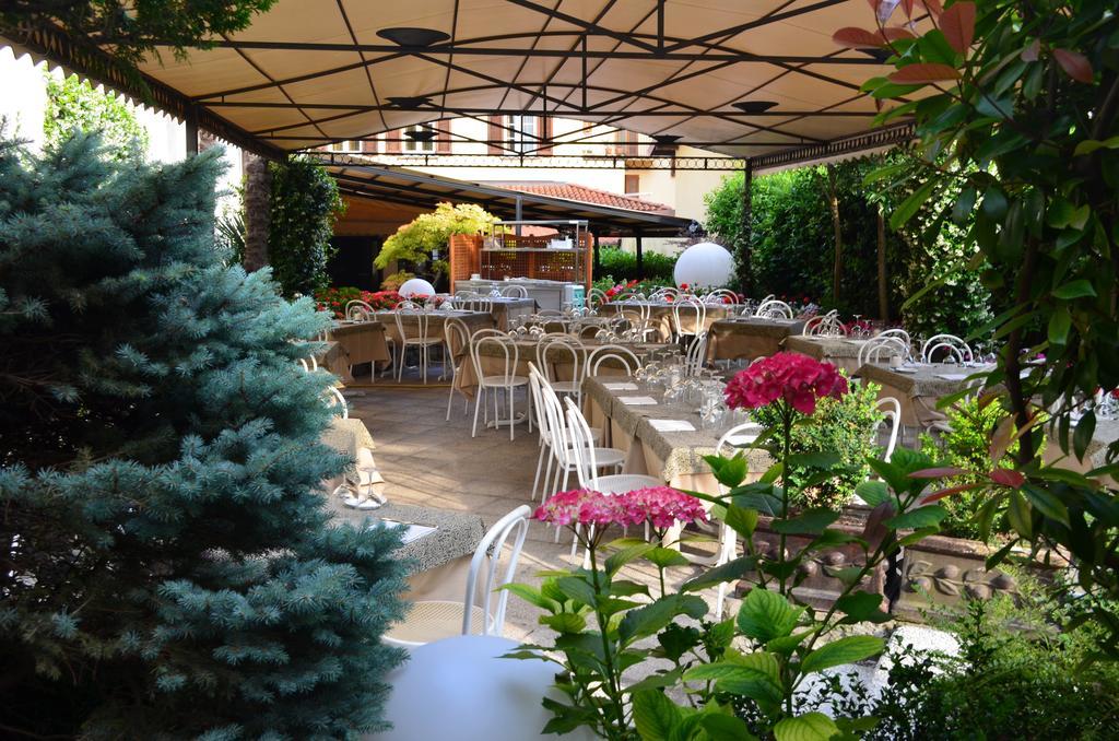 Albergo Giardino チェルノッビオ エクステリア 写真